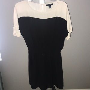 Color blocked short sleeve chiffon dress